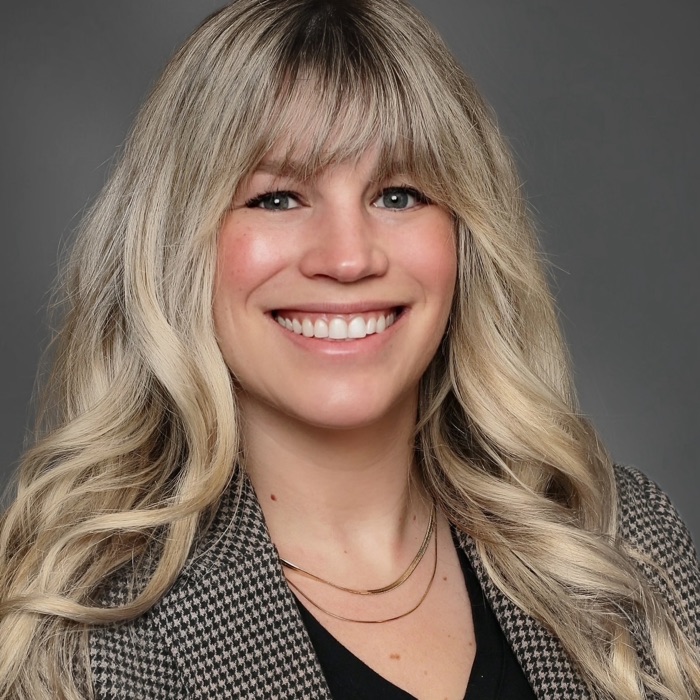 Leslie MacLachlan